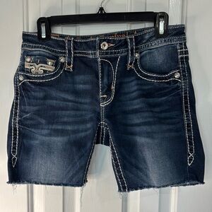 ROCK REVIVAL MID RISE curve stretch RAW HEM CUT OFF Denim Women's Shorts Sz 28
